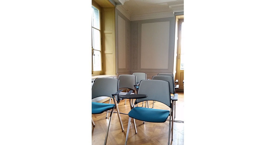 seminar-hall-nesting-chairs_12