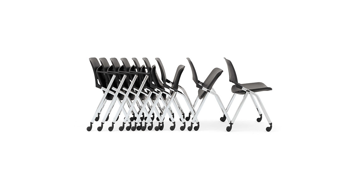 stackable-and-folding-chairs-img-05