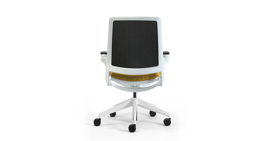 self-adjustable-chair-w-modern-design-astra-img-15