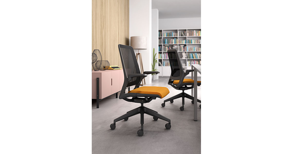 self-adjustable-chair-w-modern-design-astra-img-19