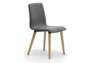 Monocoque chairs with wooden legs for home and restaurants Zerosedici 4gl