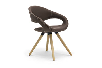 Visitors and lounge / reception chairs with wooden legs Samba