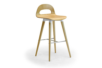 Vintage stools with wooden seat and legs for restaurants, fastfoods, pubs and bars Samba Wood
