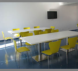 Chairs for dining room, canteen, refectory, easy to clean and sanitize