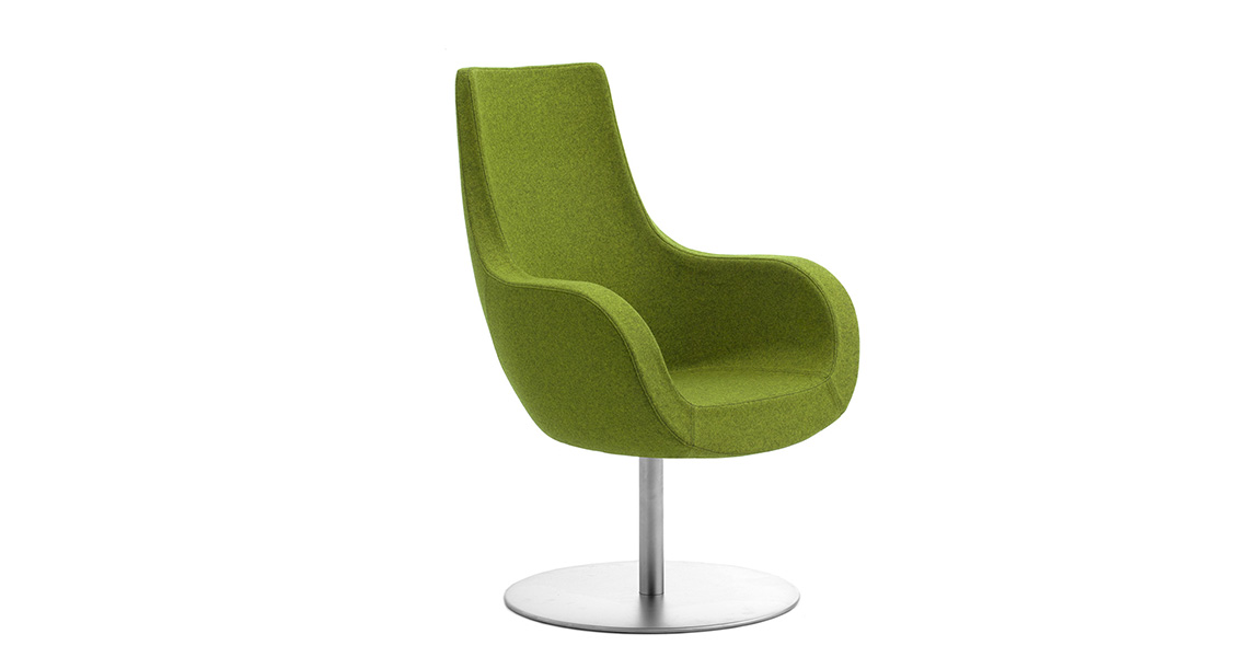 scandinavian-lounge-chairs-f-lobby-waiting-area-victoria-img-23