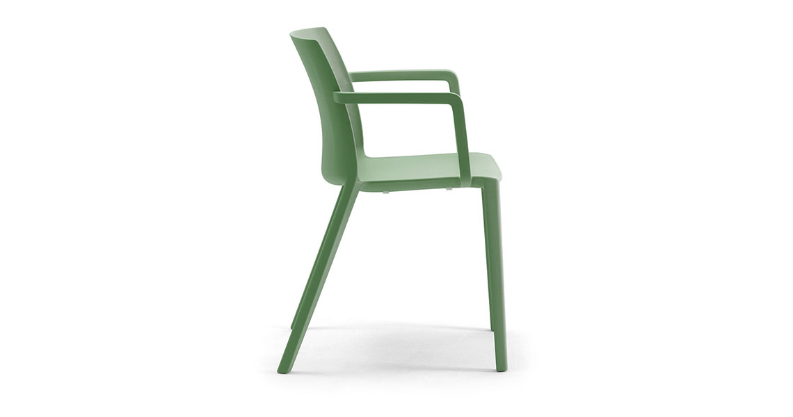 modern-plastic-chair-f-outdoor-conferences-greta-img-11