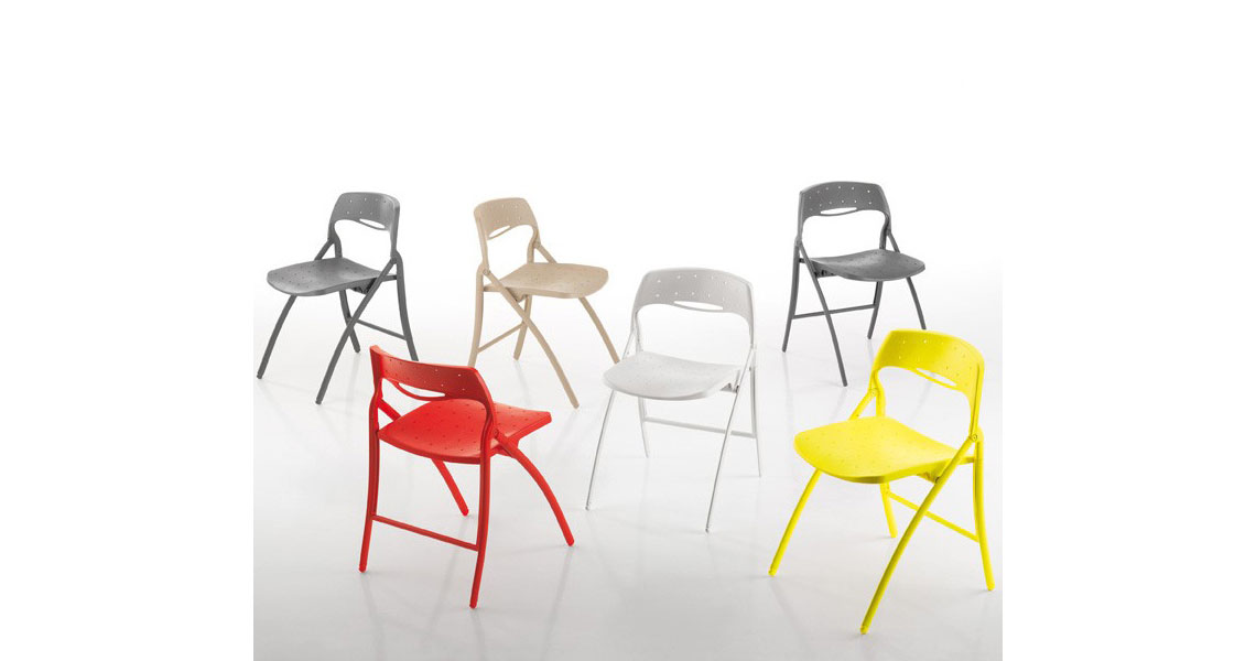 stackable-folding-chairs-and-seats-arcade