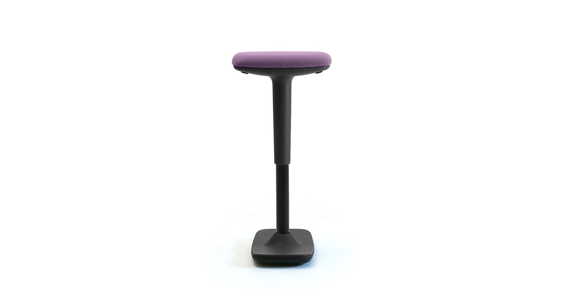 rocker-stool-w-ergonomic-sit-f-stand-up-workstation-twist-img-03